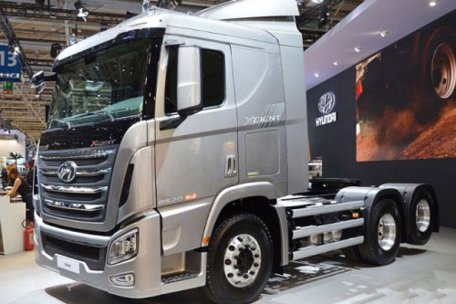 Xe đầu kéo Hyundai Xcient GT